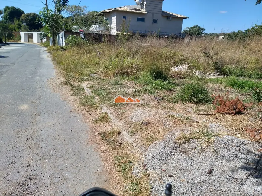 Foto 2 de Terreno / Lote à venda, 450m2 em Esmeraldas - MG