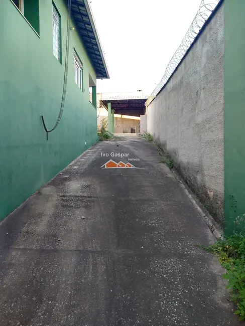 Foto 7 de Casa com 4 quartos à venda, 400m2 em Esmeraldas - MG