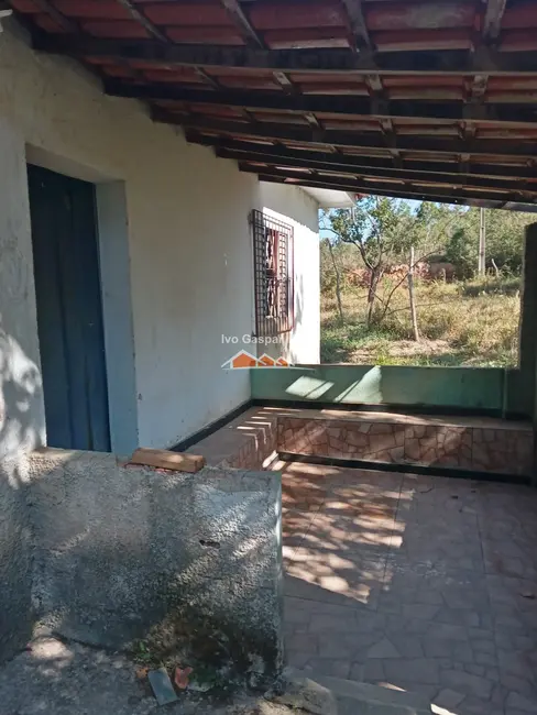 Casa com 2 quartos à venda, 1265m2 em Tropeiros, Esmeraldas - MG - imagem 5 Foto 5 de Casa com 2 quartos à venda, 1265m2 em Tropeiros, Esmeraldas - MG