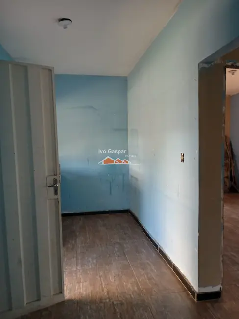 Casa com 2 quartos à venda, 1265m2 em Tropeiros, Esmeraldas - MG - imagem 2 Foto 2 de Casa com 2 quartos à venda, 1265m2 em Tropeiros, Esmeraldas - MG