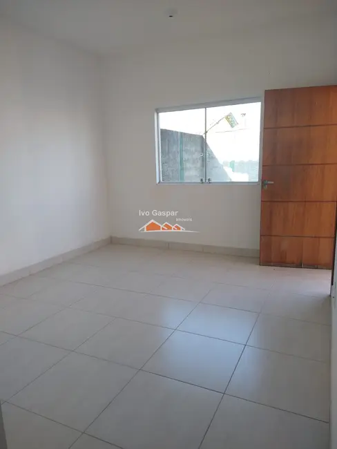 Foto 4 de Casa com 2 quartos à venda, 200m2 em Esmeraldas - MG