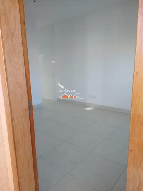 Foto 7 de Casa com 2 quartos à venda, 200m2 em Esmeraldas - MG