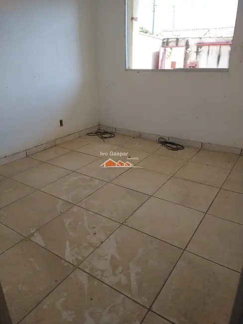 Foto 4 de Casa com 2 quartos à venda, 80m2 em Esmeraldas - MG