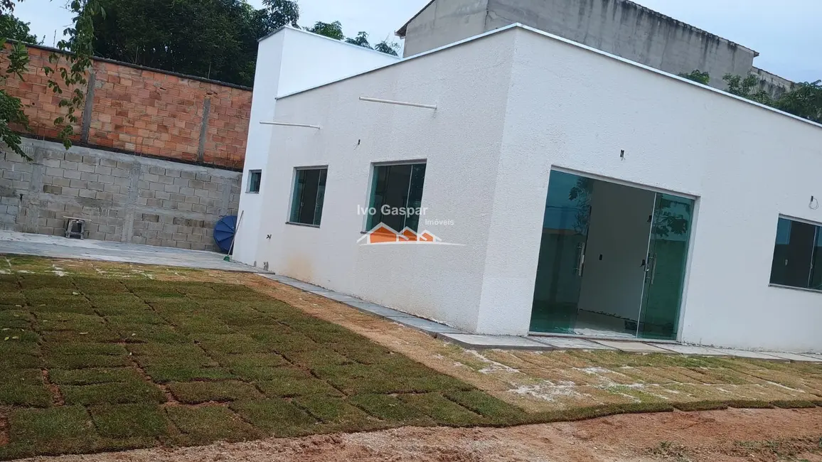 Foto 1 de Casa com 2 quartos à venda, 450m2 em Esmeraldas - MG