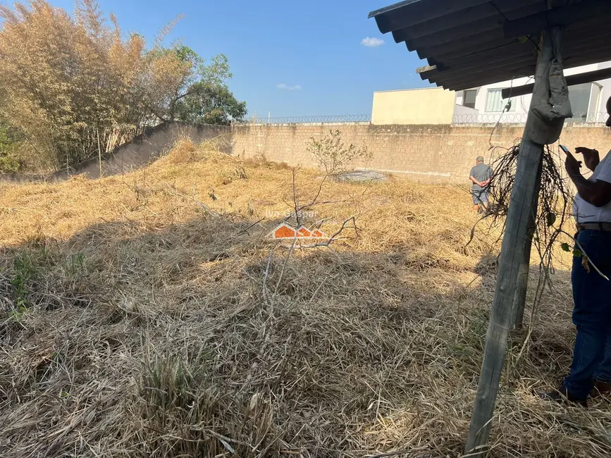 Foto 7 de Terreno / Lote à venda, 800m2 em Esmeraldas - MG