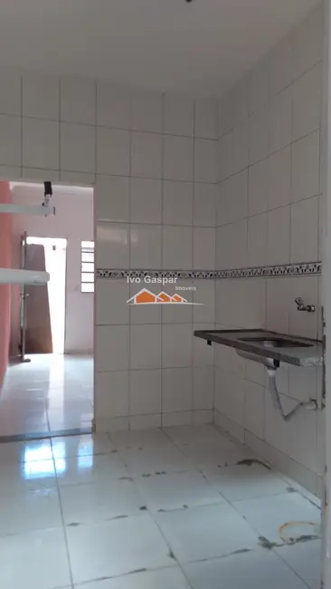 Casa com 2 quartos à venda, 200m2 em Esmeraldas - MG - imagem 8 Foto 8 de Casa com 2 quartos à venda, 200m2 em Esmeraldas - MG