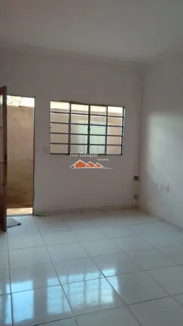 Casa com 2 quartos à venda, 200m2 em Esmeraldas - MG - imagem 7 Foto 7 de Casa com 2 quartos à venda, 200m2 em Esmeraldas - MG
