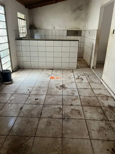 Casa com 4 quartos à venda, 450m2 em Centro, Esmeraldas - MG - imagem 4 Foto 4 de Casa com 4 quartos à venda, 450m2 em Centro, Esmeraldas - MG