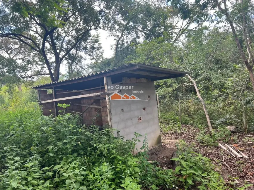 Casa com 2 quartos à venda, 1000m2 em Esmeraldas - MG - imagem 3 Foto 3 de Casa com 2 quartos à venda, 1000m2 em Esmeraldas - MG