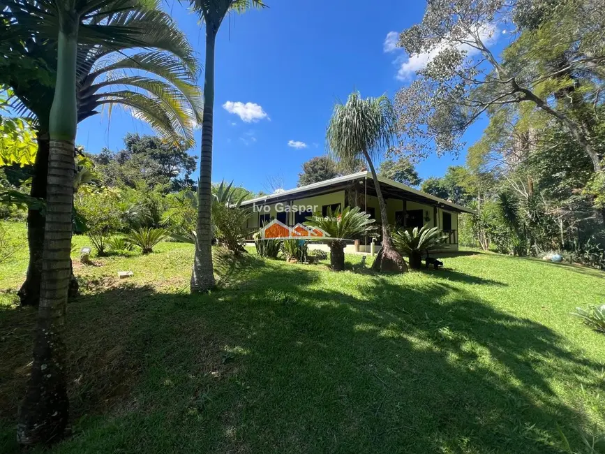 Foto 1 de Fazenda / Haras com 5 quartos à venda, 300m2 em Esmeraldas - MG