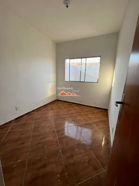 Foto 8 de Casa com 2 quartos à venda, 80m2 em Esmeraldas - MG