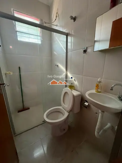Casa com 2 quartos à venda, 200m2 em Esmeraldas - MG - imagem 4 Foto 4 de Casa com 2 quartos à venda, 200m2 em Esmeraldas - MG