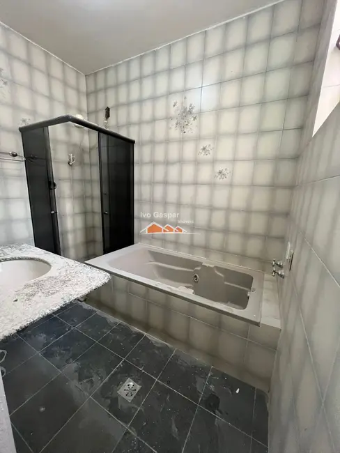 Casa com 4 quartos à venda, 450m2 em Centro, Esmeraldas - MG - imagem 3 Foto 3 de Casa com 4 quartos à venda, 450m2 em Centro, Esmeraldas - MG