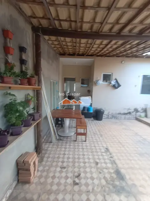 Casa com 2 quartos à venda, 200m2 em Esmeraldas - MG - imagem 6 Foto 6 de Casa com 2 quartos à venda, 200m2 em Esmeraldas - MG