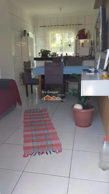 Casa com 2 quartos à venda, 200m2 em Esmeraldas - MG - imagem 4 Foto 4 de Casa com 2 quartos à venda, 200m2 em Esmeraldas - MG