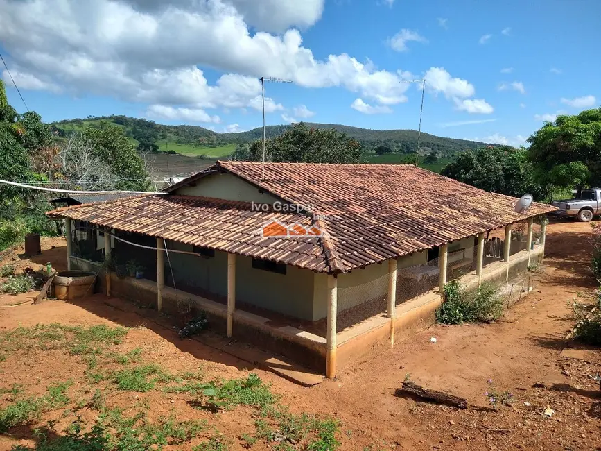 Sítio / Rancho com 4 quartos à venda, 10000m2 em Esmeraldas - MG - imagem 3 Foto 3 de Sítio / Rancho com 4 quartos à venda, 10000m2 em Esmeraldas - MG