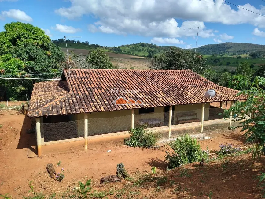 Sítio / Rancho com 4 quartos à venda, 10000m2 em Esmeraldas - MG - imagem 2 Foto 2 de Sítio / Rancho com 4 quartos à venda, 10000m2 em Esmeraldas - MG
