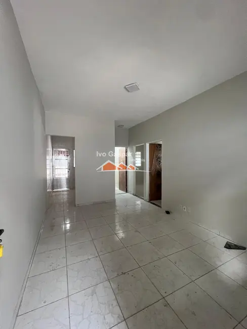 Foto 5 de Casa com 2 quartos à venda, 180m2 em Esmeraldas - MG