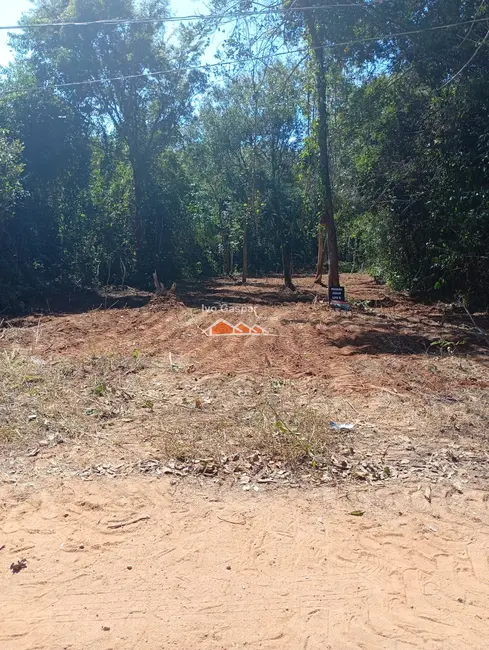 Chácara à venda, 1200m2 em Esmeraldas - MG - imagem 4 Foto 4 de Chácara à venda, 1200m2 em Esmeraldas - MG
