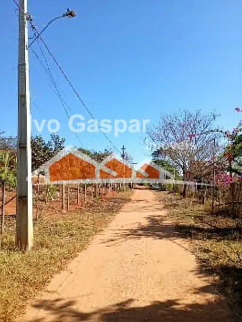 Chácara à venda, 1200m2 em Esmeraldas - MG - imagem 2 Foto 2 de Chácara à venda, 1200m2 em Esmeraldas - MG
