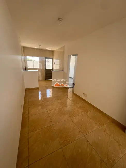 Casa com 2 quartos à venda, 180m2 em Esmeraldas - MG - imagem 9 Foto 9 de Casa com 2 quartos à venda, 180m2 em Esmeraldas - MG