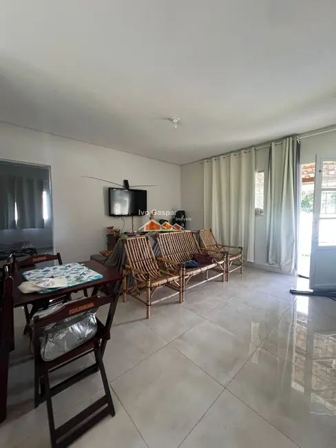 Foto 4 de Casa com 3 quartos à venda, 1000m2 em Esmeraldas - MG