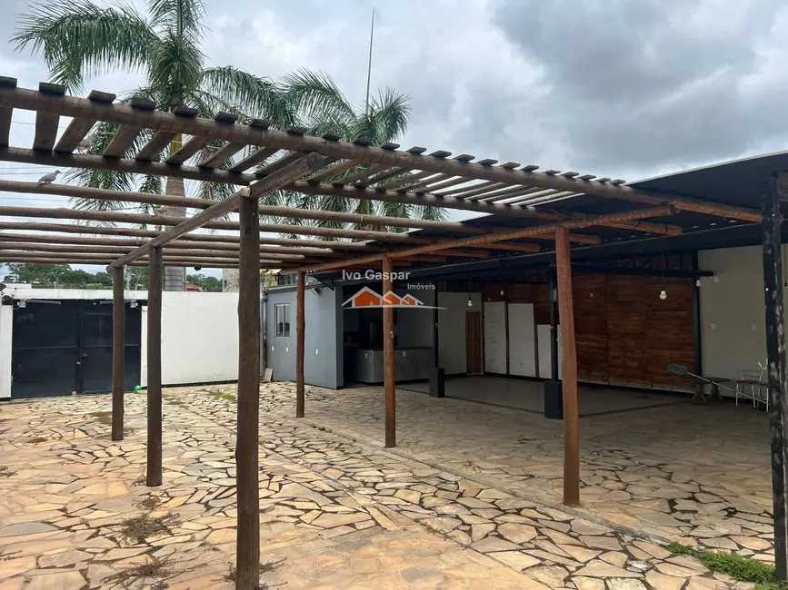 Foto 6 de Casa com 2 quartos à venda, 450m2 em Esmeraldas - MG