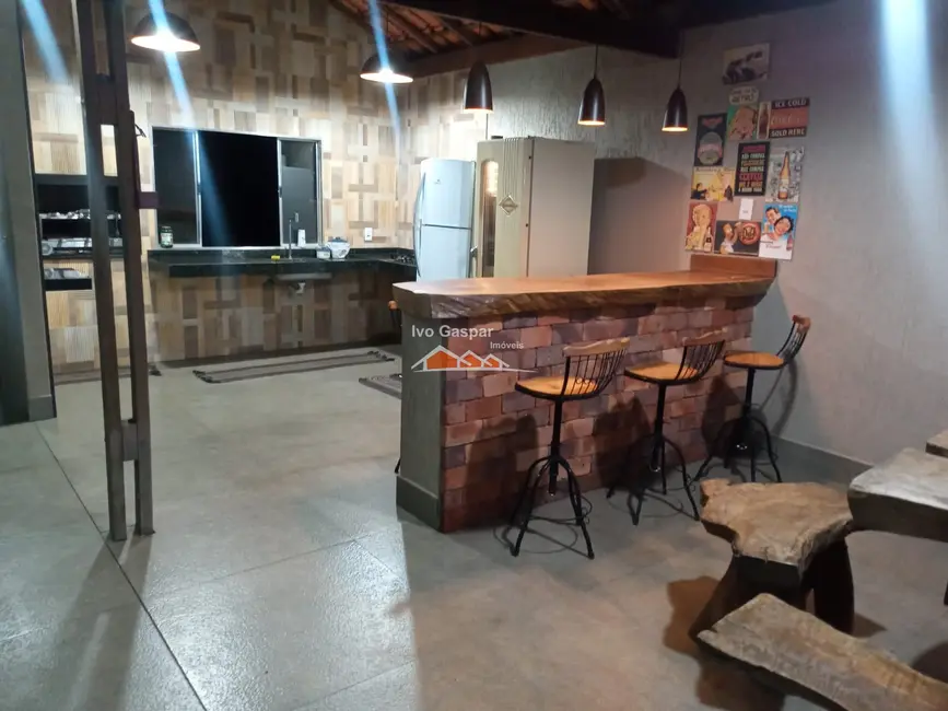 Foto 6 de Casa com 3 quartos à venda, 2000m2 em Esmeraldas - MG