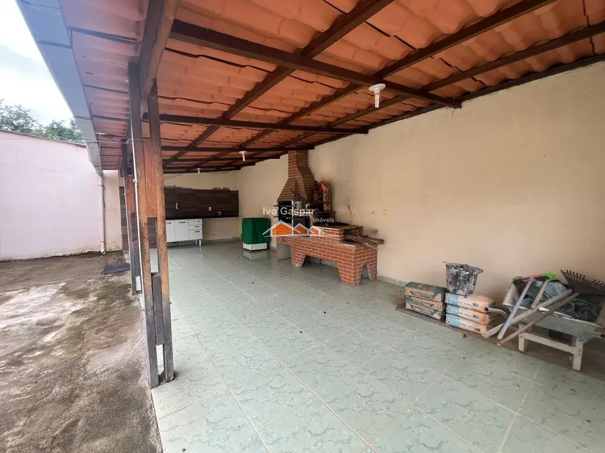Foto 5 de Casa com 4 quartos à venda, 1000m2 em Esmeraldas - MG