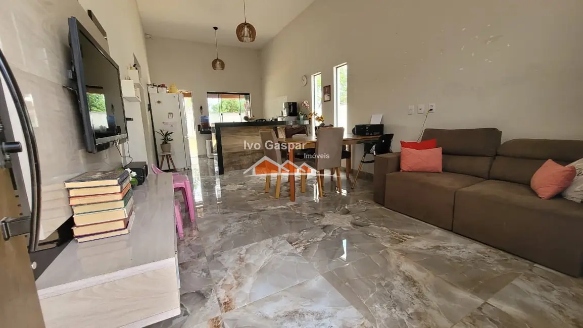 Foto 5 de Casa com 3 quartos à venda, 80m2 em Esmeraldas - MG