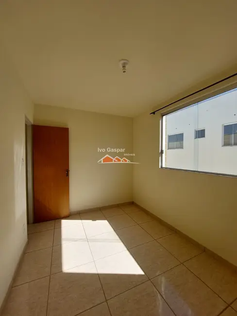 Foto 4 de Apartamento com 2 quartos à venda, 80m2 em Tropeiros, Esmeraldas - MG