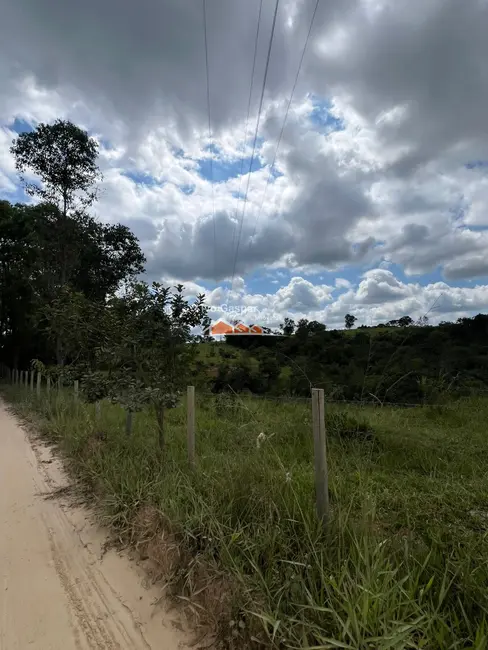 Foto 2 de Terreno / Lote à venda, 120000m2 em Esmeraldas - MG