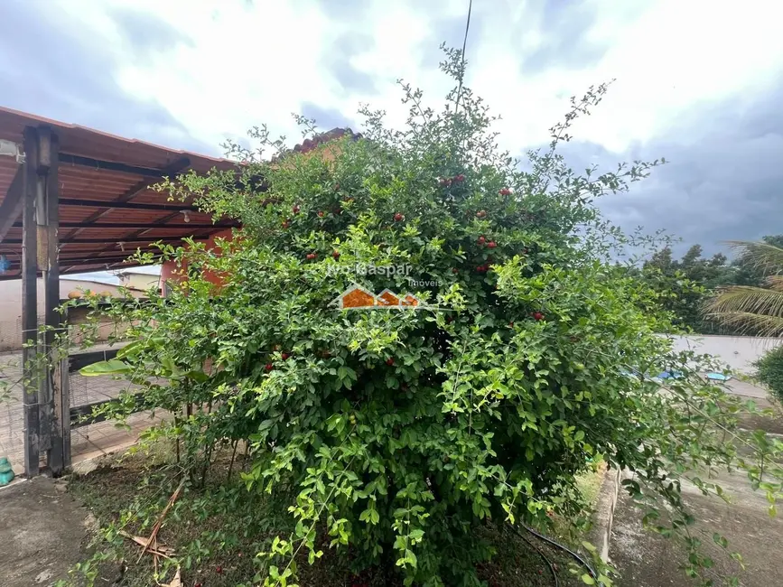 Foto 2 de Casa com 3 quartos à venda, 400m2 em Esmeraldas - MG