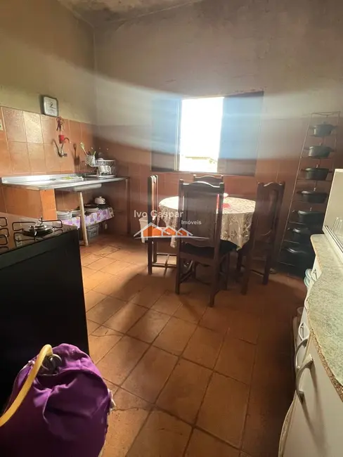 Foto 5 de Casa com 3 quartos à venda, 400m2 em Esmeraldas - MG