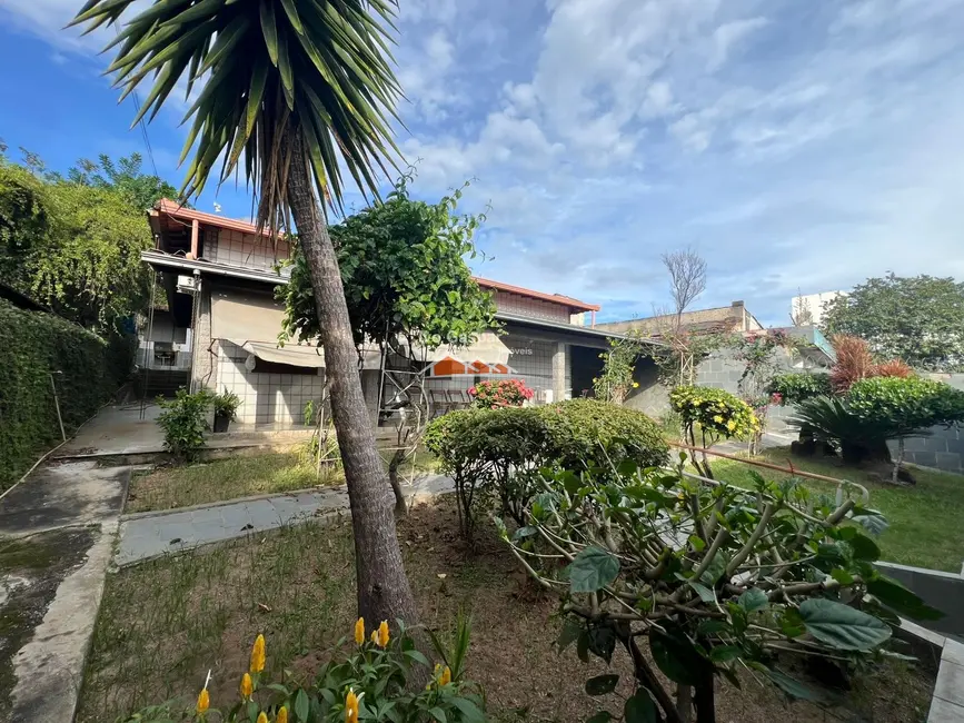 Foto 5 de Casa com 3 quartos à venda, 1100m2 em Centro, Esmeraldas - MG