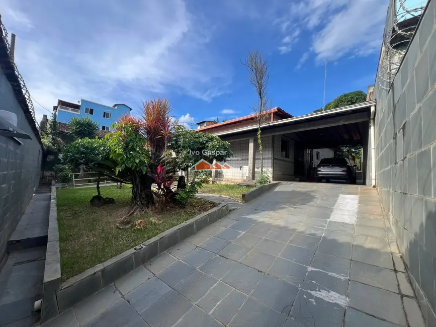 Foto 4 de Casa com 3 quartos à venda, 1100m2 em Centro, Esmeraldas - MG