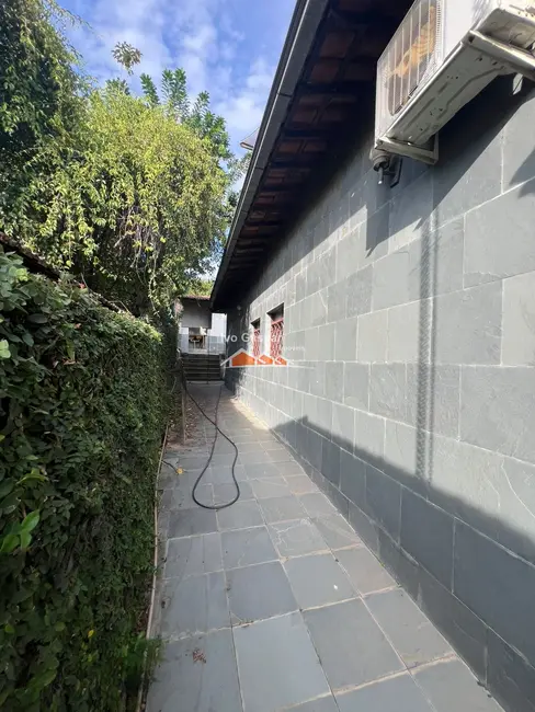Foto 9 de Casa com 3 quartos à venda, 1100m2 em Centro, Esmeraldas - MG