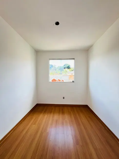 Foto 4 de Apartamento com 3 quartos à venda, 87m2 em Esmeraldas - MG