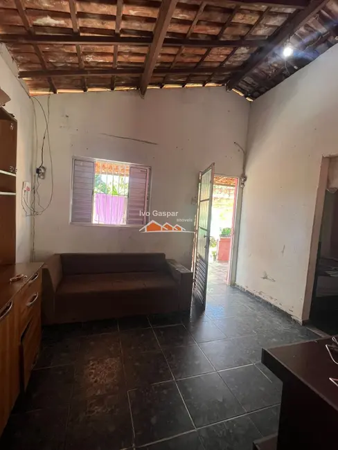 Casa com 2 quartos à venda, 80m2 em Esmeraldas - MG - imagem 4 Foto 4 de Casa com 2 quartos à venda, 80m2 em Esmeraldas - MG