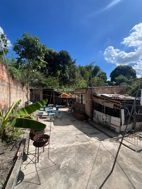 Casa com 2 quartos à venda, 80m2 em Esmeraldas - MG - imagem 2 Foto 2 de Casa com 2 quartos à venda, 80m2 em Esmeraldas - MG