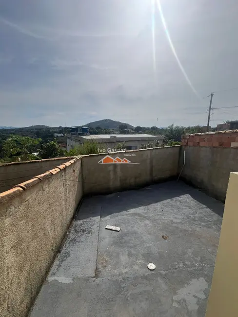 Foto 7 de Casa com 2 quartos à venda, 80m2 em Esmeraldas - MG