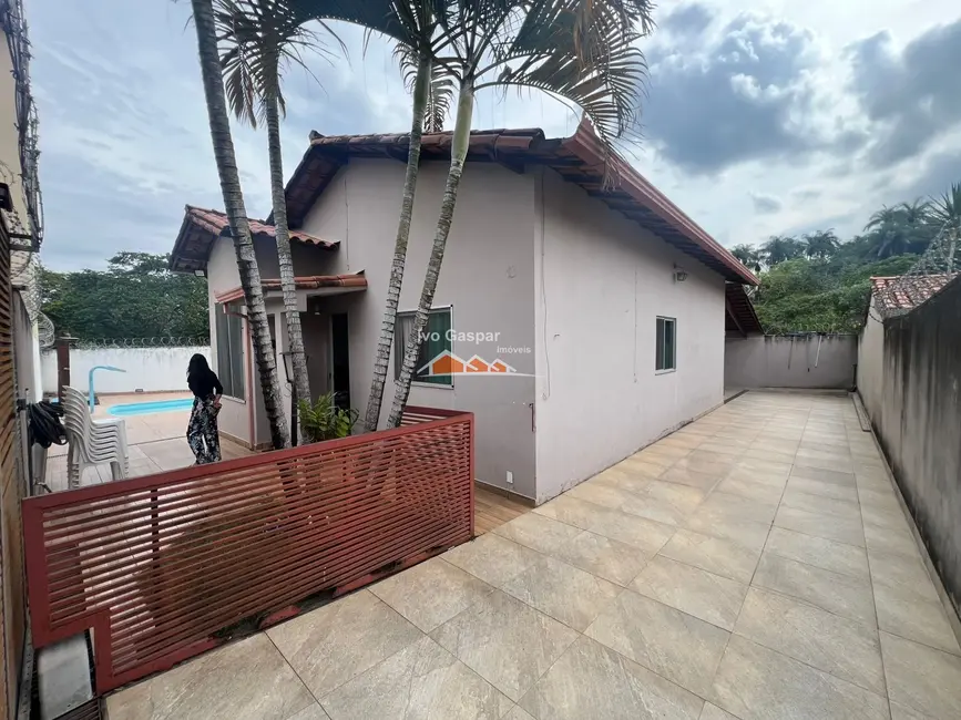 Casa com 3 quartos à venda, 250m2 em Esmeraldas - MG - imagem 6 Foto 6 de Casa com 3 quartos à venda, 250m2 em Esmeraldas - MG