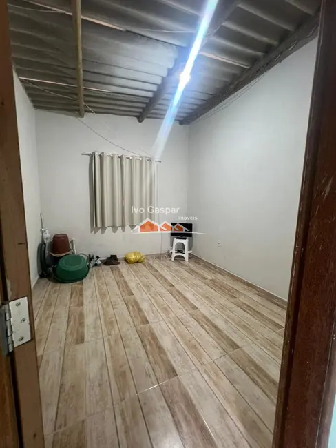 Foto 2 de Armazém / Galpão à venda, 200m2 em Esmeraldas - MG