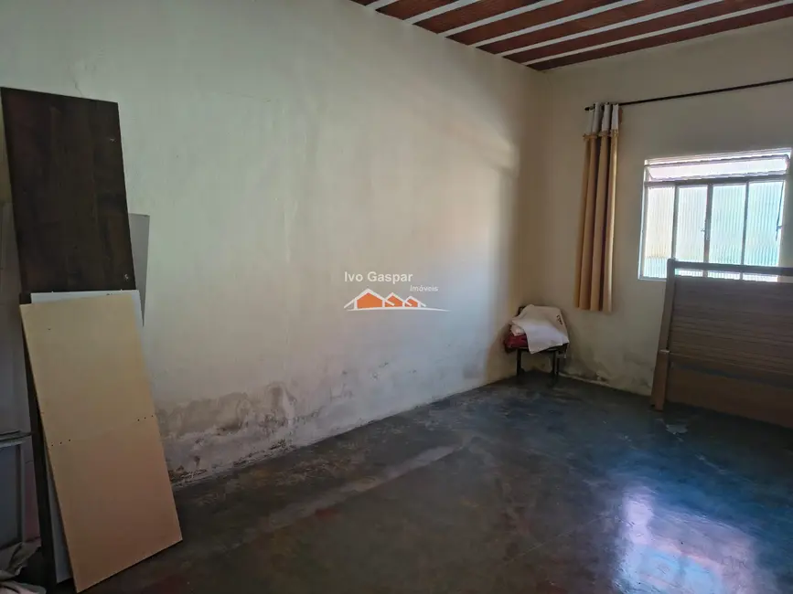 Foto 9 de Casa com 3 quartos à venda, 240m2 em Centro, Esmeraldas - MG