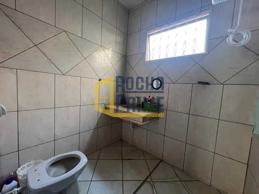 Foto 9 de Casa com 3 quartos à venda e para alugar, 180m2 em Ilha Solteira - SP