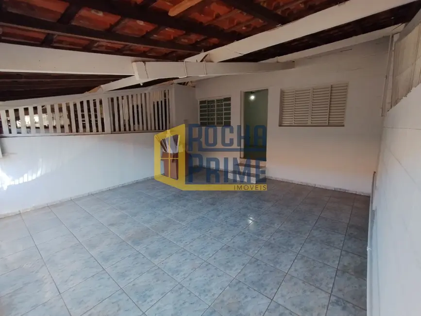 Foto 2 de Casa com 4 quartos à venda, 130m2 em Ilha Solteira - SP