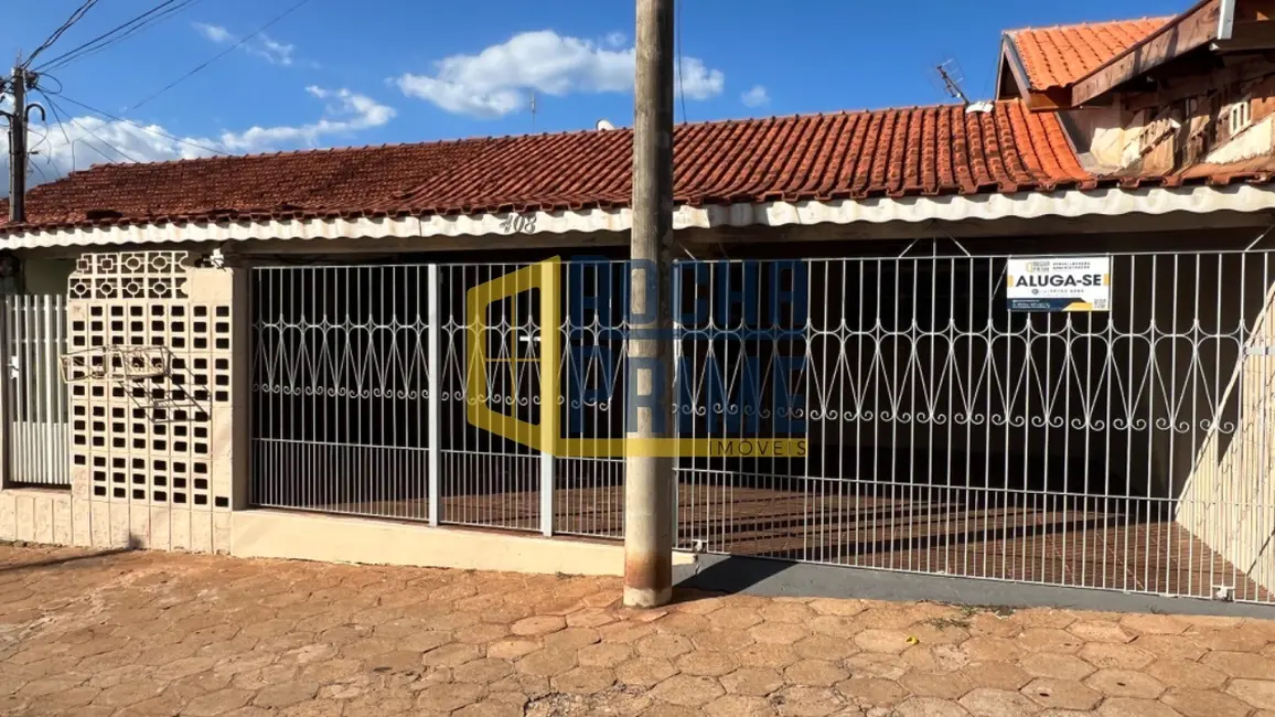 Foto 1 de Casa com 4 quartos para alugar, 139m2 em Ilha Solteira - SP