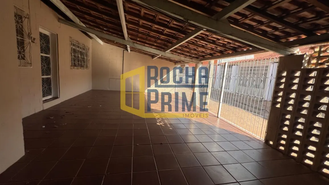 Foto 3 de Casa com 4 quartos para alugar, 139m2 em Ilha Solteira - SP