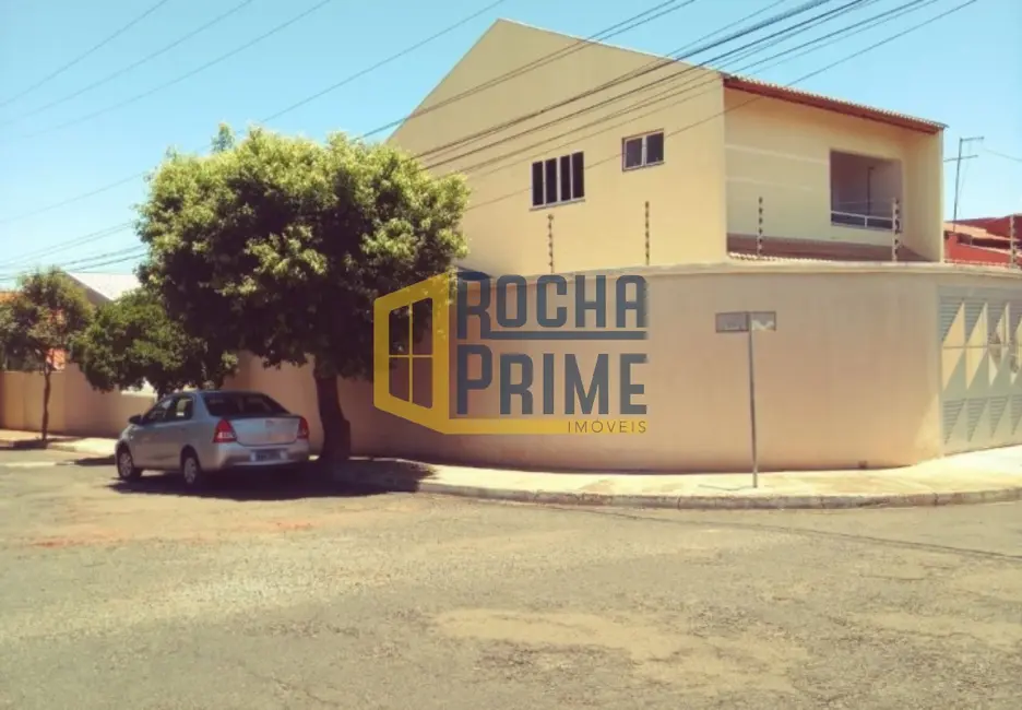 Foto 2 de Casa com 3 quartos à venda, 274m2 em Ilha Solteira - SP