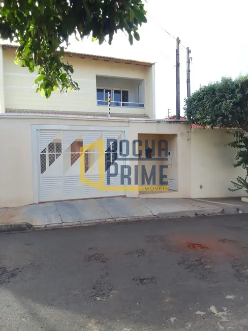 Foto 1 de Casa com 3 quartos à venda, 274m2 em Ilha Solteira, SP